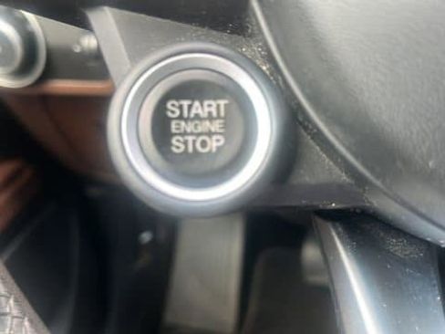 Used 2021 Alfa Romeo Stelvio Ti w/ Nero Edizione image 20