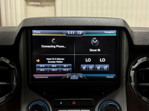 Used 2014 Ford F250 Lariat w/ Lariat Ultimate Package image 18