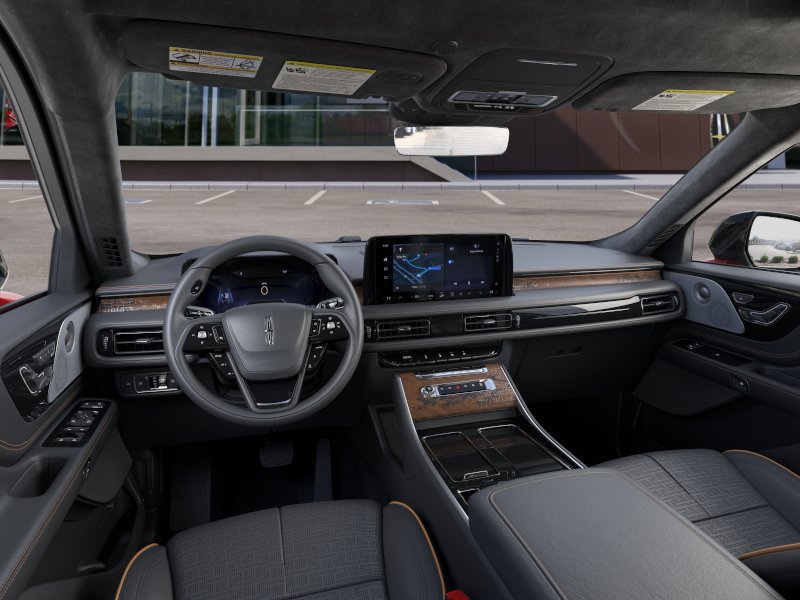 New 2025 Lincoln Aviator Black Label w/ Jet Appearance Package AWD/4WD image 9