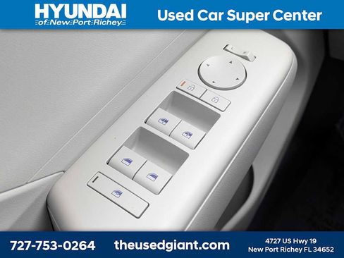 Used 2024 Hyundai Kona SEL w/ Convenience Package FWD image 29