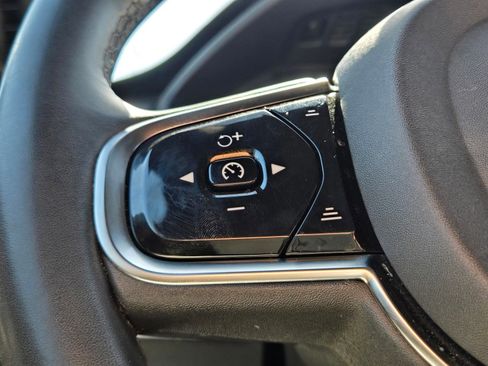 Used 2024 Volvo XC90 T8 Plus image 24