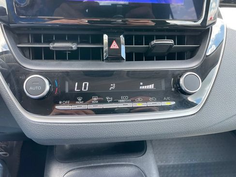 Used 2024 Toyota Corolla LE FWD image 10
