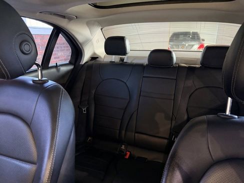 Used 2016 Mercedes-Benz C 300 4MATIC Sedan image 29