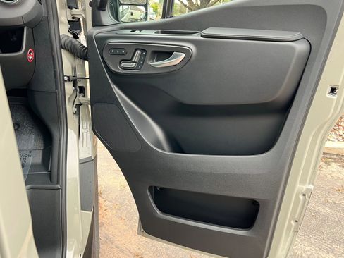 New 2026 Mercedes-Benz Sprinter 2500 image 21