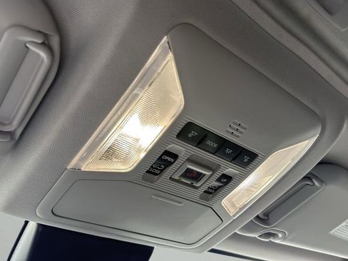 Used 2025 Toyota RAV4 XLE w/ Convenience Package image 23