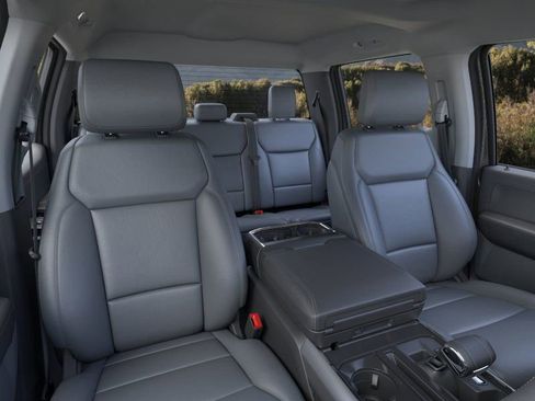 Used 2025 Ford F150 Lightning Flash image 9