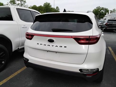 Used 2021 Kia Sportage S FWD image 13