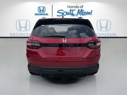 New 2026 Honda Pilot Sport image 6