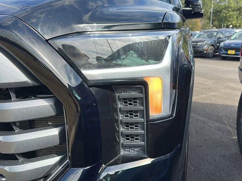 Used 2023 Toyota Tundra Limited image 4