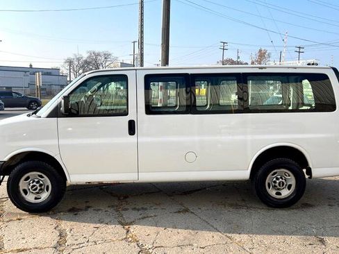 Used 2008 GMC Savana 2500 image 7