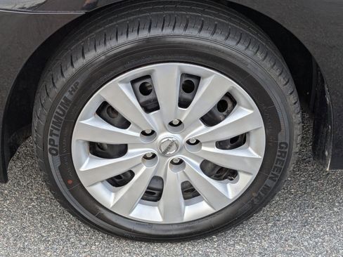 Used 2019 Nissan Sentra S FWD image 13