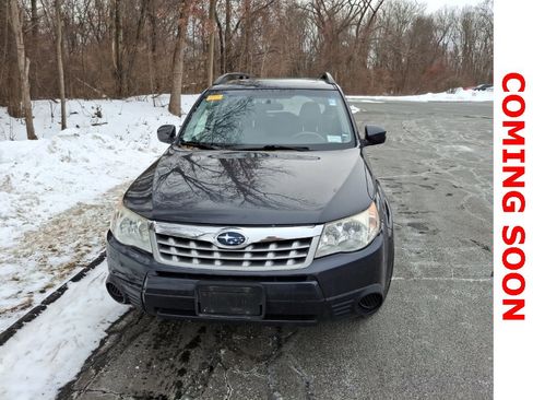 Used 2012 Subaru Forester 2.5X Premium w/ All-Weather Pkg image 2