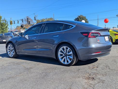 Used 2018 Tesla Model 3 Mid Range image 3