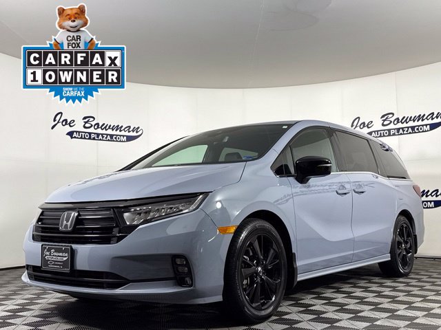 Used 2024 Honda Odyssey Sport image 3