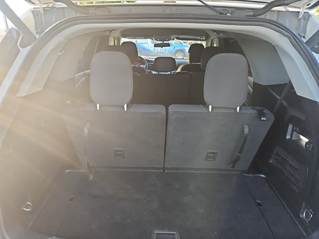 Used 2021 Ford Explorer XLT RWD image 8