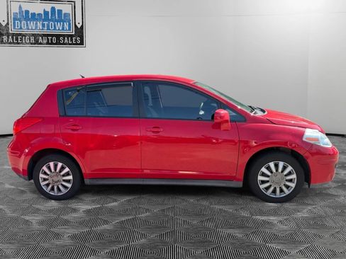 Used 2011 Nissan Versa 1.8 S FWD image 5