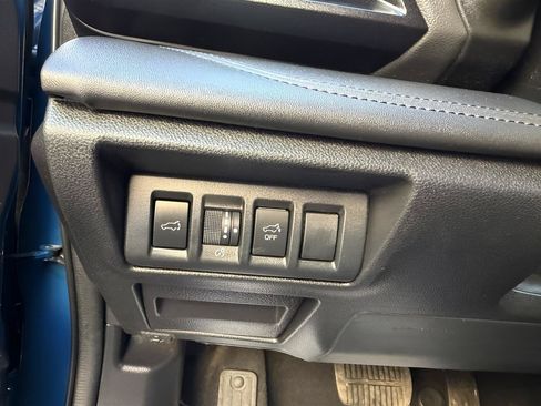 Used 2025 Subaru Outback Wilderness AWD/4WD image 27