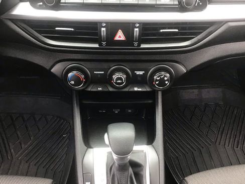 Used 2024 Kia Forte LXS FWD image 16