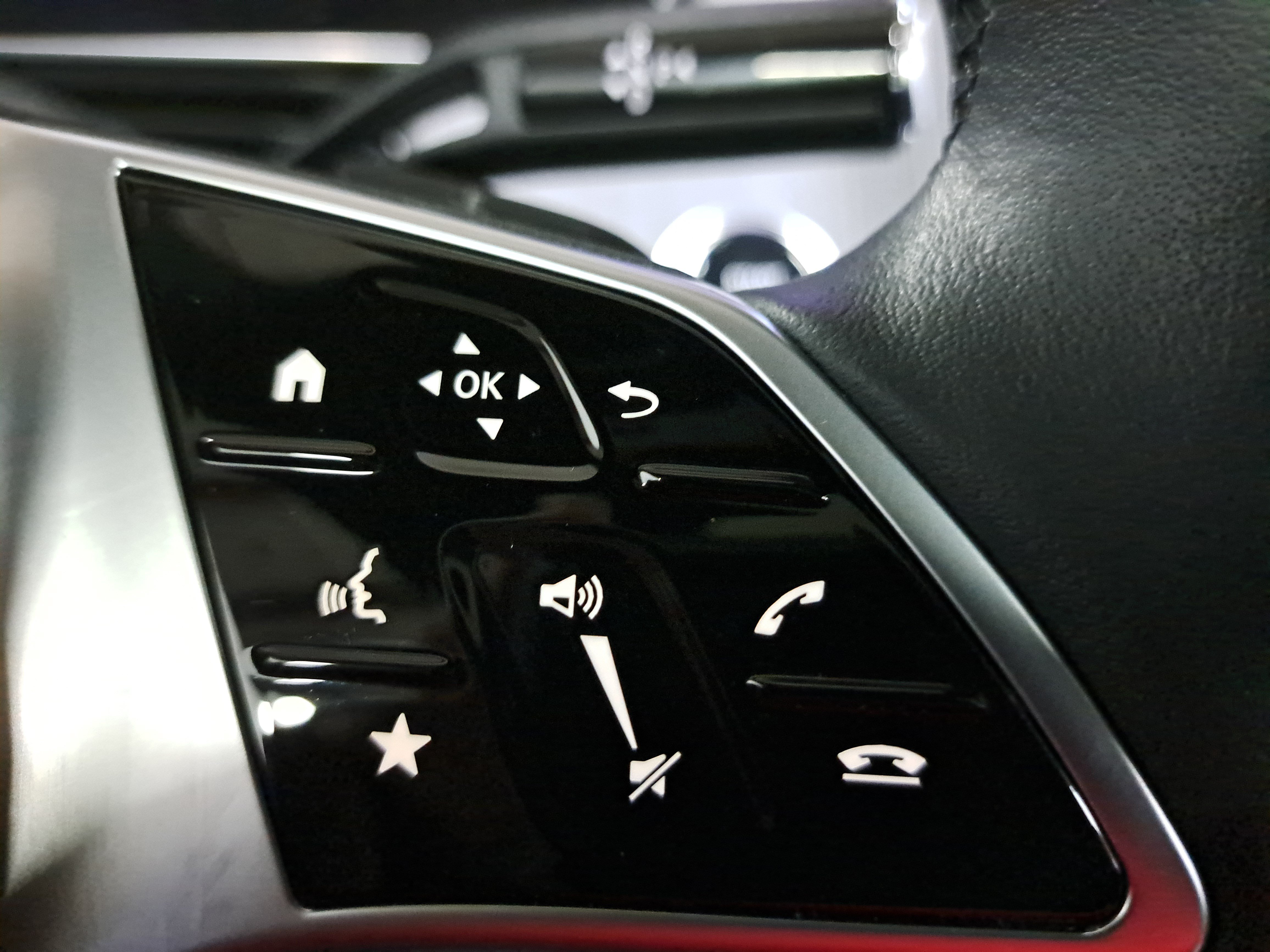 Used 2024 Mercedes-Benz EQE 350+ Sedan image 19