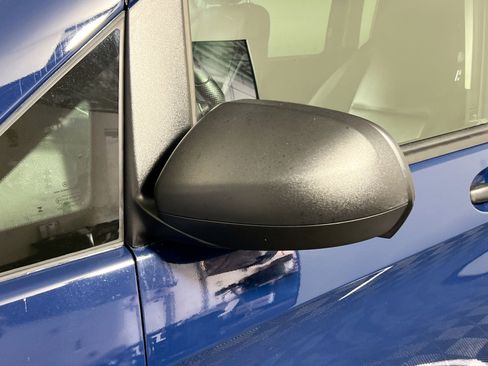 Used 2023 Mercedes-Benz Metris Passenger image 12