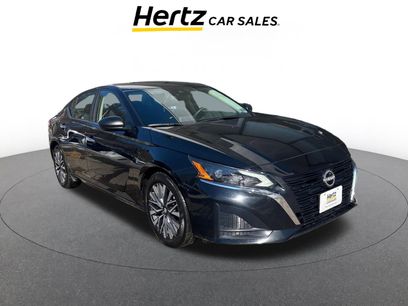 Used 2025 Nissan Altima 2.5 SV