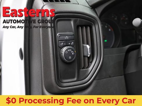 Used 2019 Chevrolet Silverado 1500 Custom w/ Custom Value Package RWD image 14