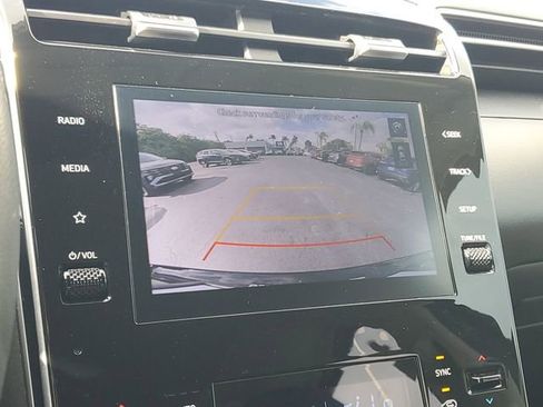 Certified 2024 Hyundai Tucson SEL FWD image 17