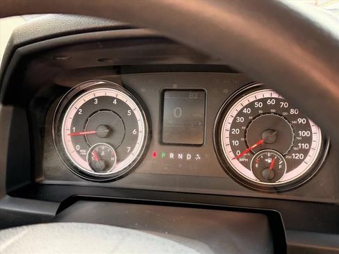 Used 2021 RAM 1500 Classic SLT AWD/4WD image 20