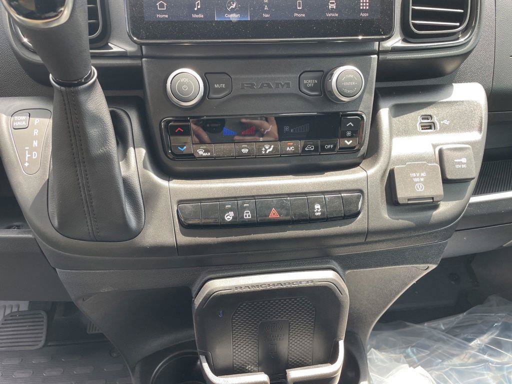 New 2026 RAM ProMaster 2500 w/ Premium Convenience Group FWD image 30