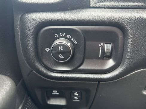 Certified 2022 RAM 1500 Big Horn AWD/4WD image 11