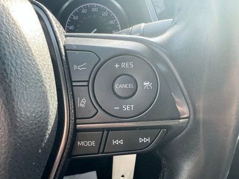 Used 2023 Toyota Camry SE FWD image 15