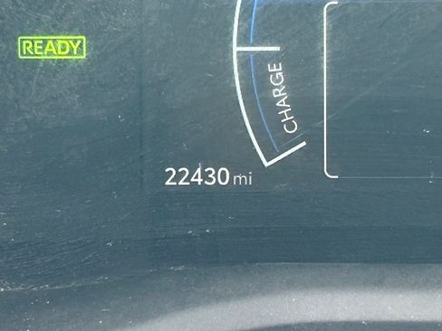 Used 2025 Toyota Camry LE w/ Convenience Package FWD image 26