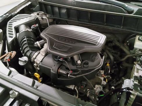 Used 2019 Cadillac XT5 Luxury image 32