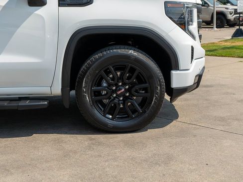 Used 2024 GMC Sierra 1500 Elevation w/ Elevation Premium Package AWD/4WD image 35