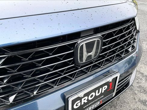 Used 2023 Honda Accord EX-L image 28