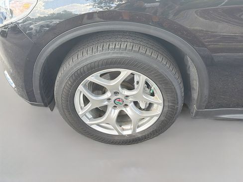 Used 2020 Alfa Romeo Stelvio image 42
