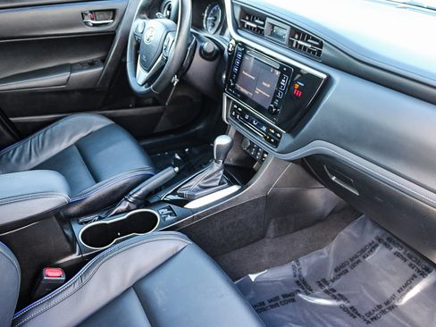 Used 2019 Toyota Corolla XSE w/ Carpet Mat Package (TMS) FWD image 17