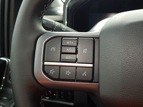 New 2026 Ford F250 Lariat w/ Chrome Package image 26