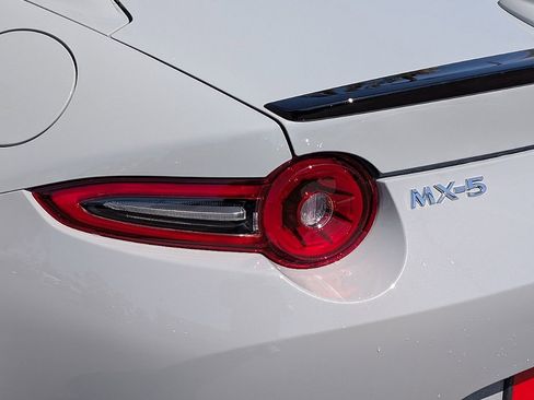 New 2026 MAZDA MX-5 Miata RF Grand Touring w/ Weather Package RWD image 13