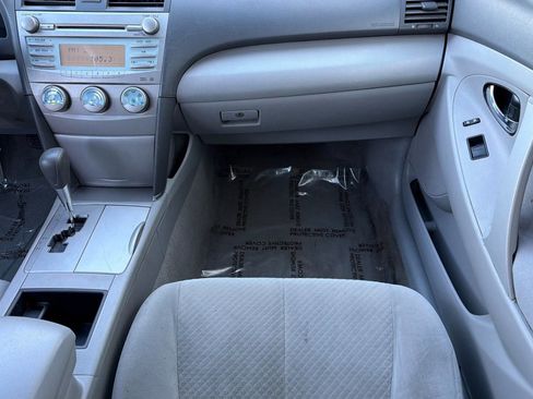 Used 2007 Toyota Camry LE image 26