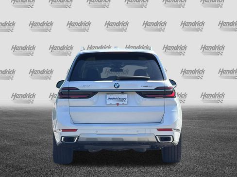 Used 2026 BMW X7 xDrive40i AWD/4WD image 6