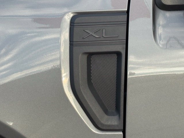 Used 2022 Ford Maverick XL FWD image 6