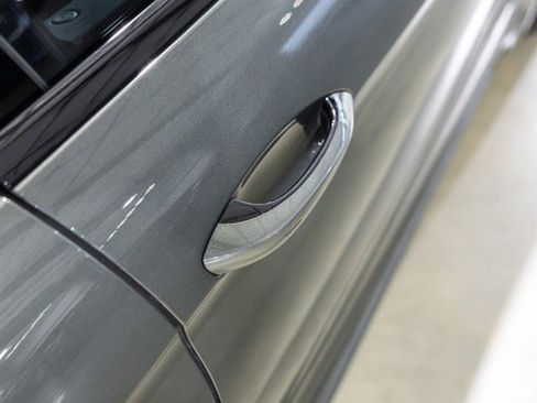 Used 2023 Porsche Panamera GTS image 19