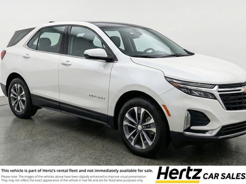 Used 2025 Chevrolet Equinox LT image 1