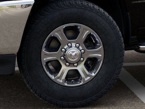 New 2025 RAM 2500 Big Horn AWD/4WD image 8