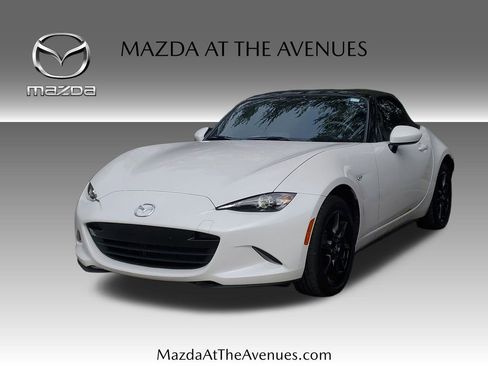 Certified 2022 MAZDA MX-5 Miata Grand Touring image 1