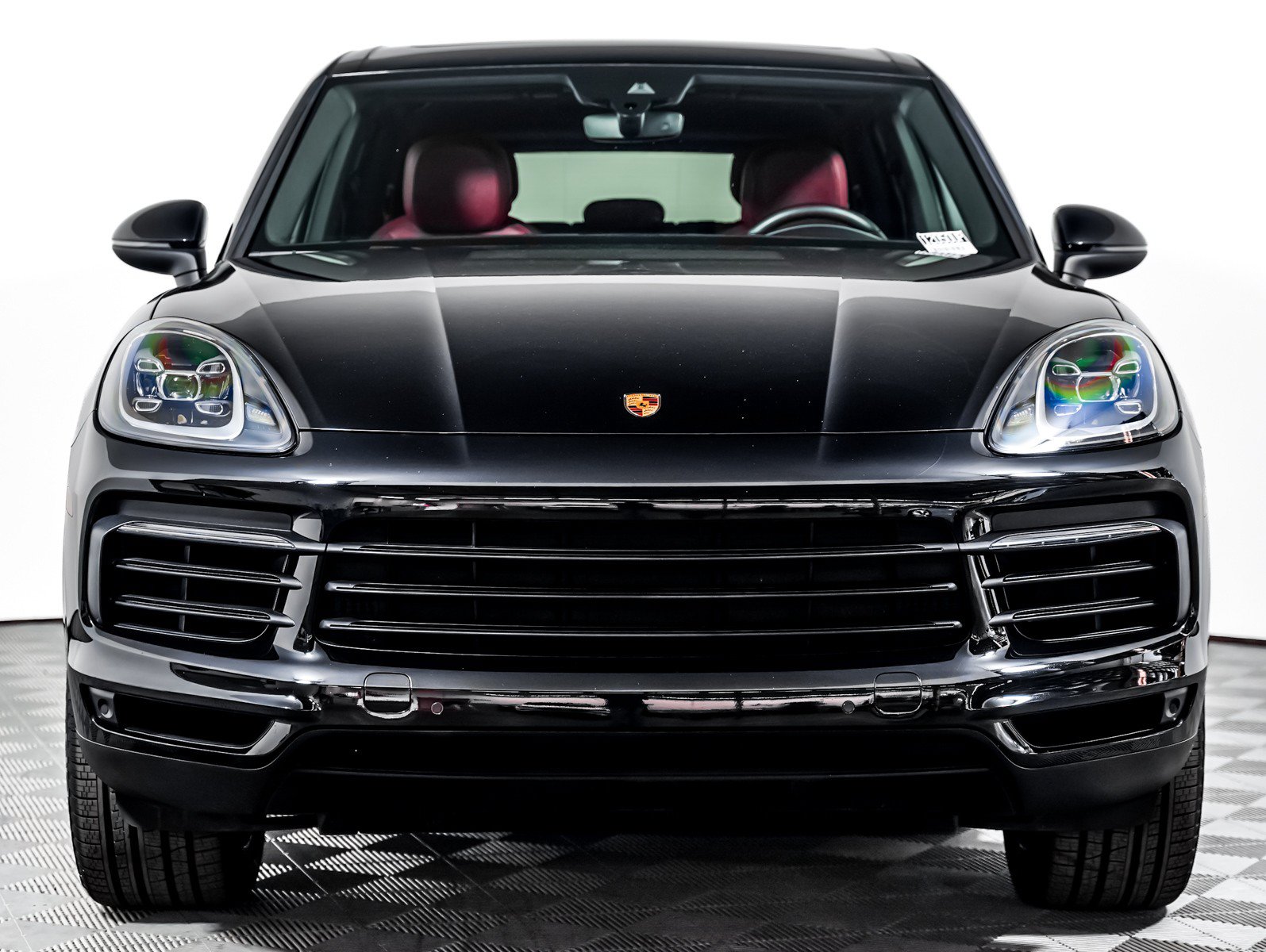 Certified 2023 Porsche Cayenne AWD/4WD image 7