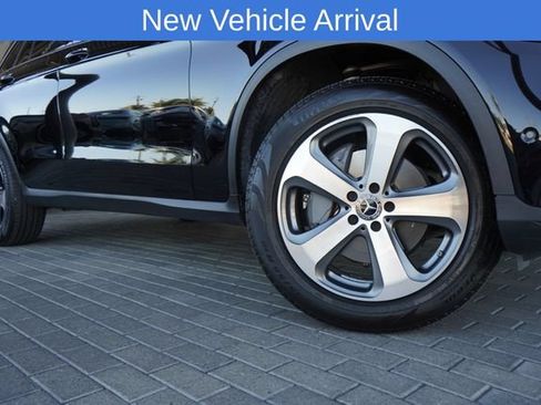 Used 2021 Mercedes-Benz GLC 300 image 9
