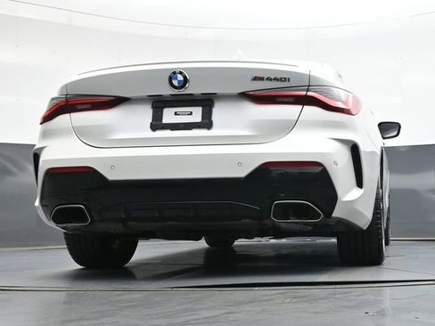 Used 2022 BMW M440i Coupe w/ Premium Package image 32