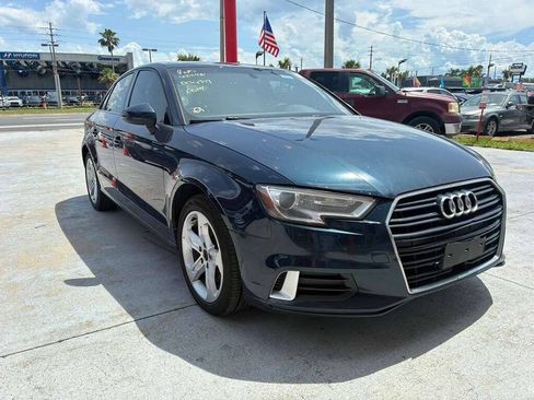 Used 2018 Audi A3 2.0T Premium FWD image 9